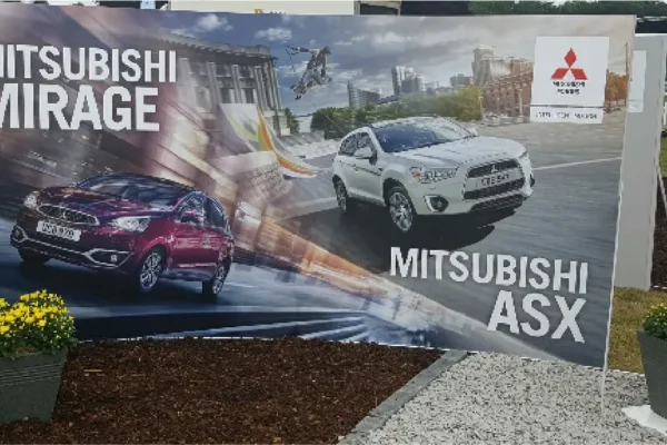 Banner advertising new car